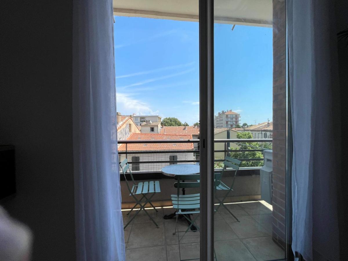 Grand Appartement Moderne Clim Avignon Exteriör bild